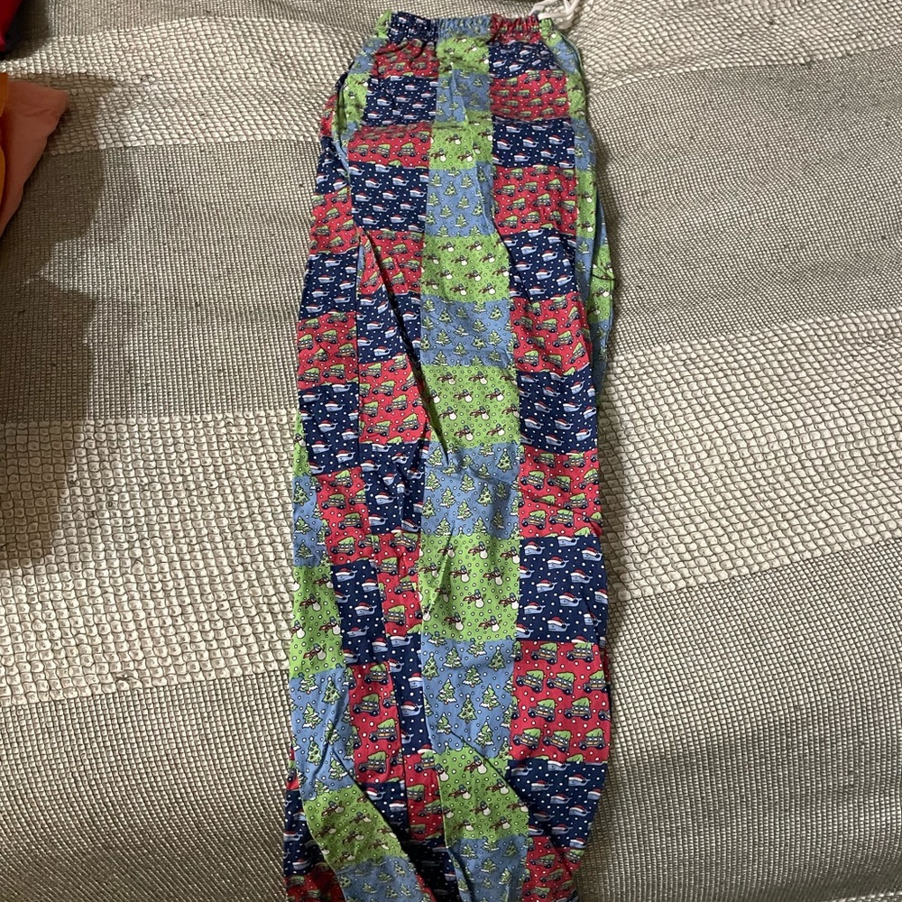 Vineyard Vines Xmas pajamas pants, barely worn.